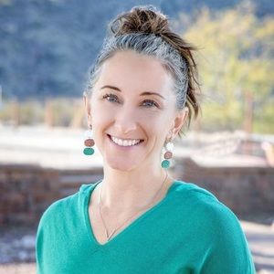 Meet your Posher, Joni